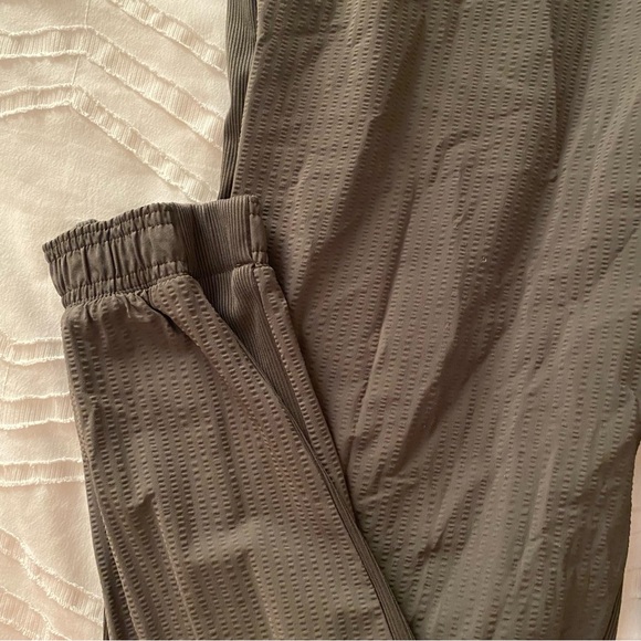 ATHLETA Textured Brooklyn Jogger, size 14 - Picture 7 of 8